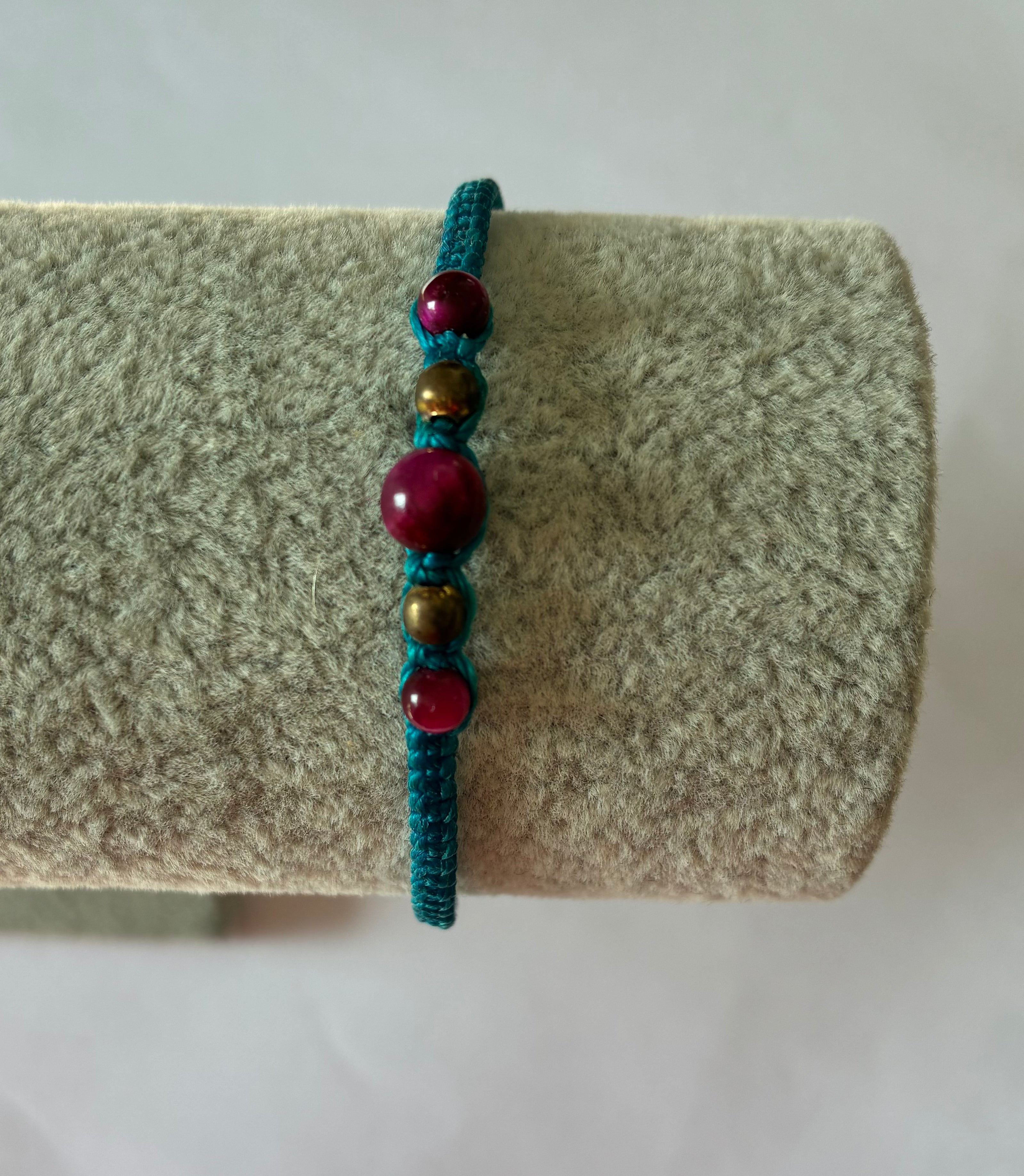 Bracelet macramé simple avec perles personnalisables