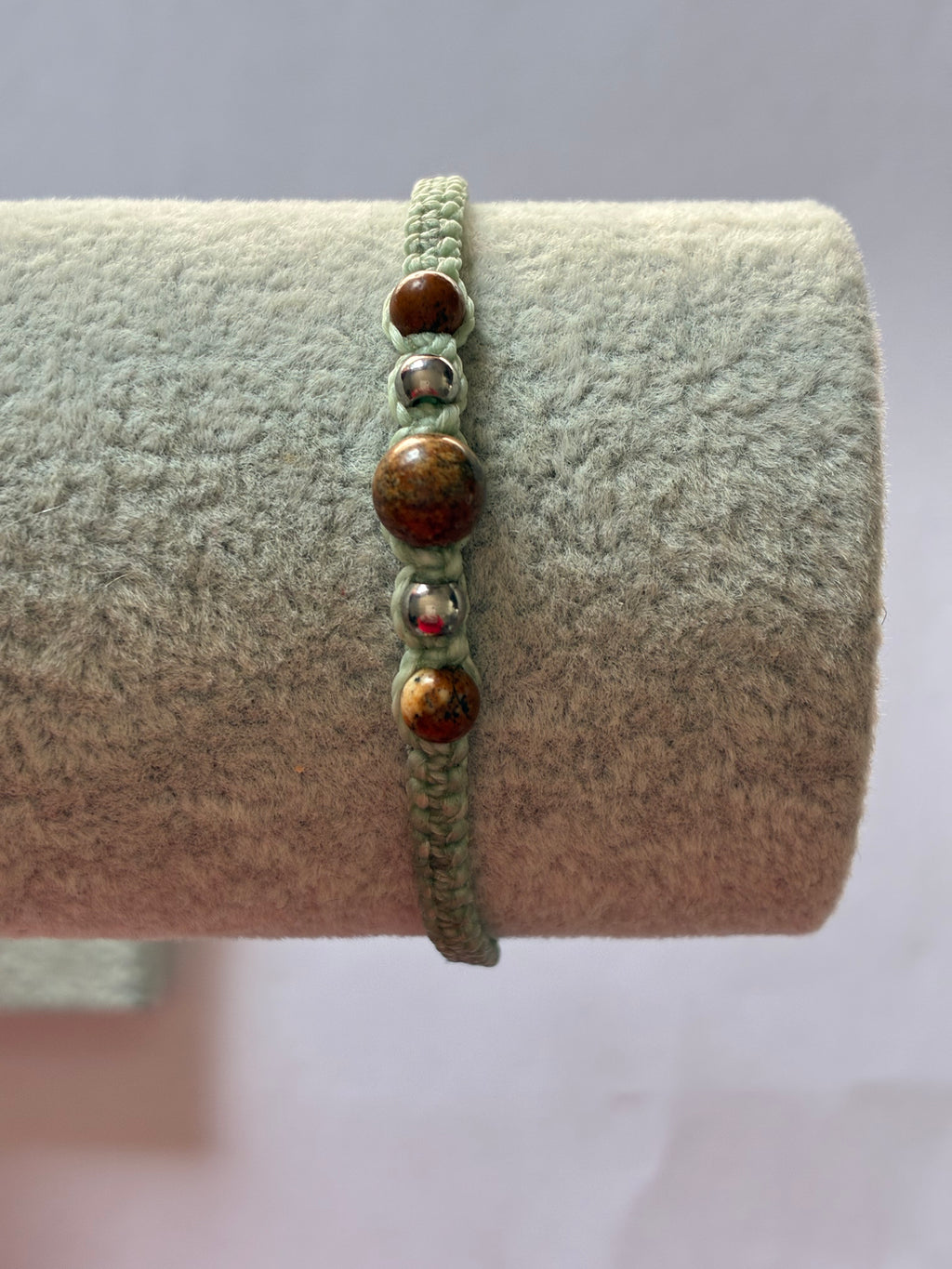 Bracelet macramé simple avec perles personnalisables