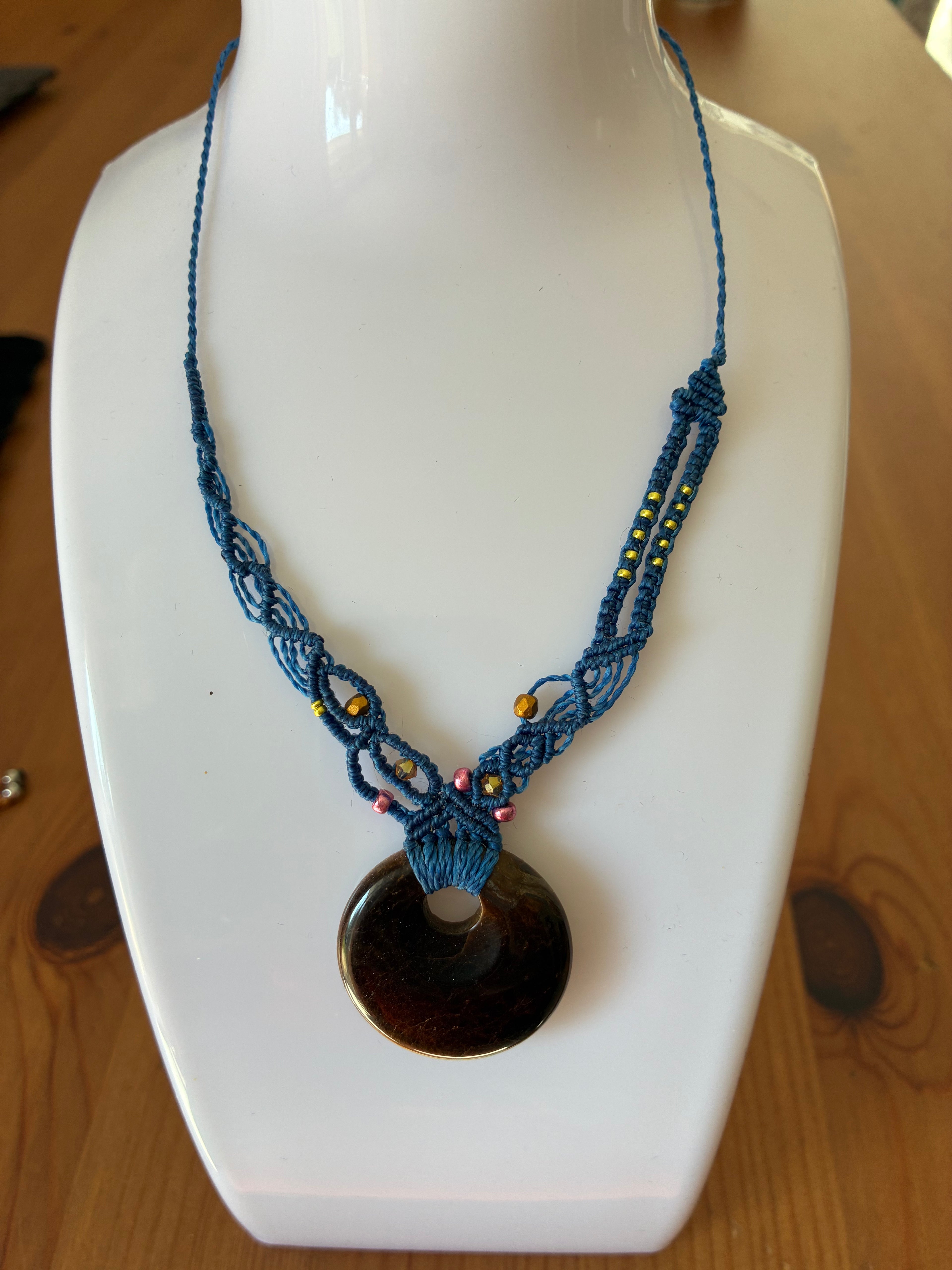 Collier unique